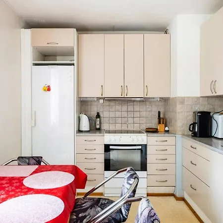 Dor Private W/ Balcony In Calm Shared Space 万塔