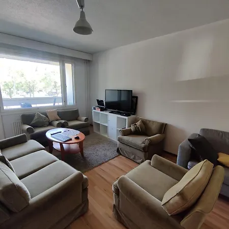 民宿 Dor Private W/ Balcony In Calm Shared Space *